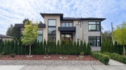5302 Springdale Court Burnaby, BC V5B 2B4