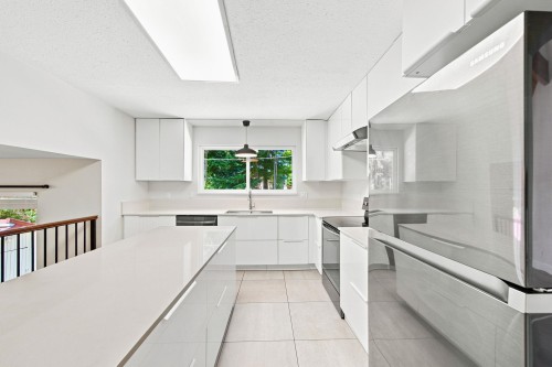 Main-5553 Nancy Greene Way , North Vancouver, BC V7R 4R6 4