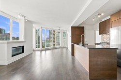 2005-565 Smithe Street Vancouver, BC V6B 0E4