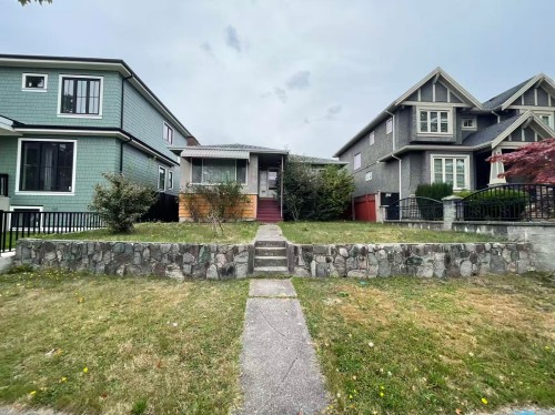 1621 58Th Avenue E, Vancouver, BC 