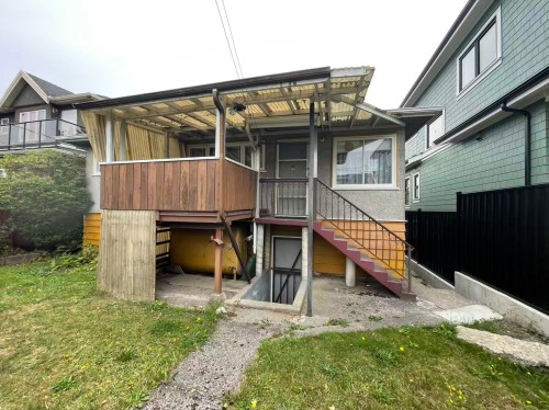 1621 58Th Avenue E, Vancouver, BC 