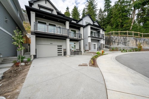 3593 Mee Place, Coquitlam, BC 
