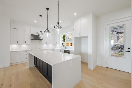 3593 Mee Place, Coquitlam, BC 