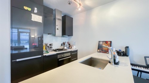 80X-1283 Howe Street , Vancouver, BC V6A 0E9 4