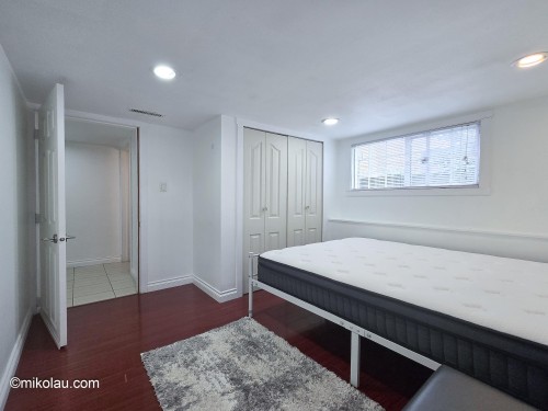 1xx Gilmore Ave , Burnaby, BC V5C 4P7 5