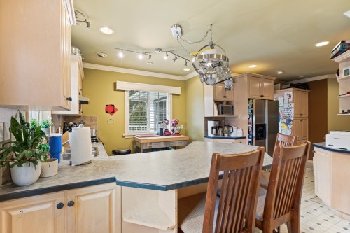 21298 River Road, Maple Ridge, BC 
