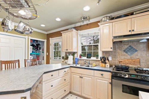 21298 River Road, Maple Ridge, BC 