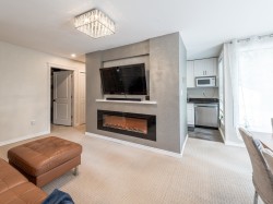 201-9152 Saturna Drive Burnaby, BC V3J 7K2