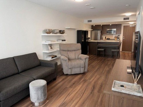 8XX-8699 Hazelbridge Way , Richmond, BC V6X 0T4 2
