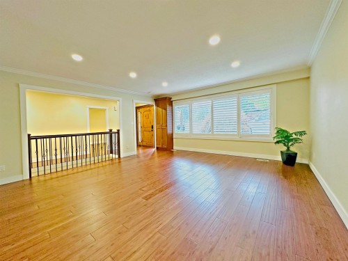 57 Glenmore Drive , West Vancouver, BC V7S 1A5 3