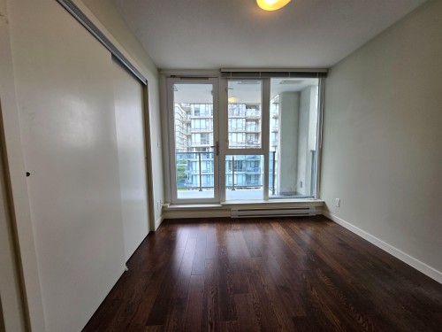 8XX-7117 Elmbridge Way , Richmond, BC V6X 0J2 2