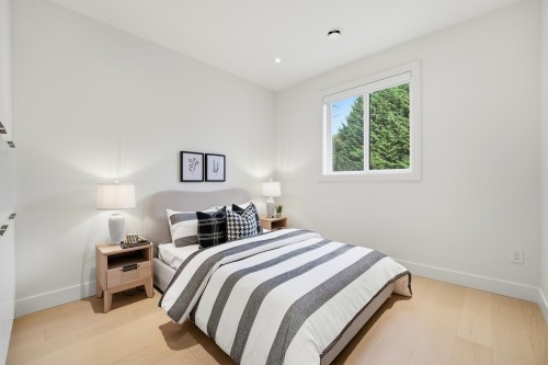 4-6070 Elgin Avenue, Burnaby, BC 