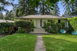 2011 Bridgman Avenue  North Vancouver, BC V7P 2T7