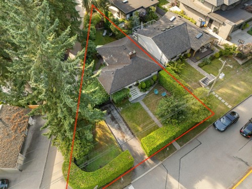 2011 Bridgman Avenue, North Vancouver, BC 