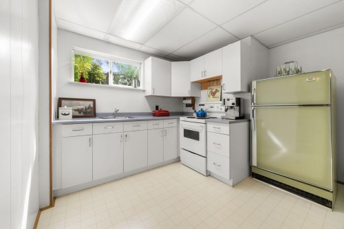 2011 Bridgman Avenue, North Vancouver, BC 