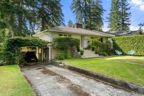 2011 Bridgman Avenue, North Vancouver, BC 