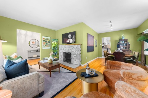 2011 Bridgman Avenue, North Vancouver, BC 
