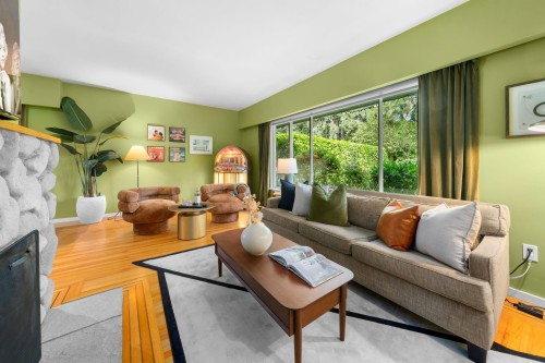 2011 Bridgman Avenue, North Vancouver, BC 