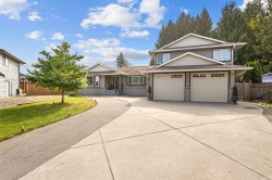 20316 123b Avenue Maple Ridge, BC V2X 0M9