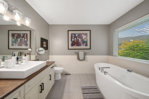 20316 123B Avenue, Maple Ridge, BC 
