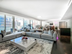 2702-1011 Cordova Street W Vancouver, BC V6C 0E2