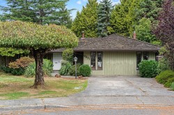 6631 Chelmsford Street  Richmond, BC V7C 4J1
