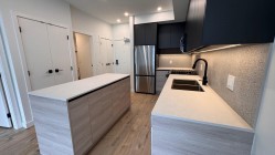 3xx-9xxx University Crescent  Burnaby, BC V5A 0H5