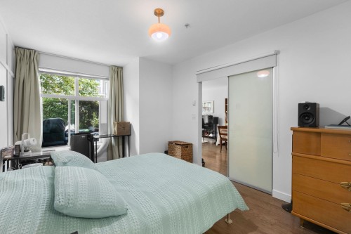 302-618 Langside Avenue, Coquitlam, BC 