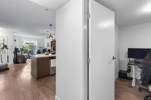 302-618 Langside Avenue, Coquitlam, BC 