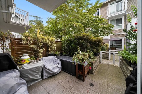 302-618 Langside Avenue, Coquitlam, BC 