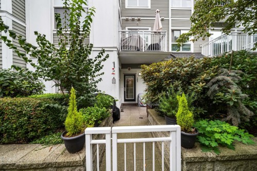 302-618 Langside Avenue, Coquitlam, BC 