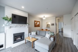 58-2422 Hawthorne Avenue Port Coquitlam, BC V3C 6K7