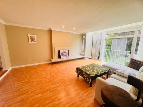 4000 W 33rd Avenue , Vancouver, BC V6N 2H7 4
