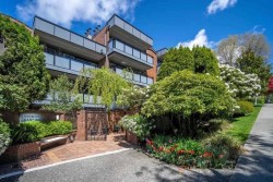 404-1405 15th Avenue W Vancouver, BC V6H 3R2