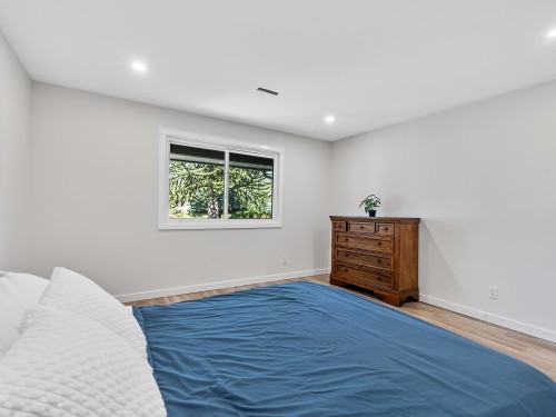 20360 Thorne Avenue, Maple Ridge, BC 