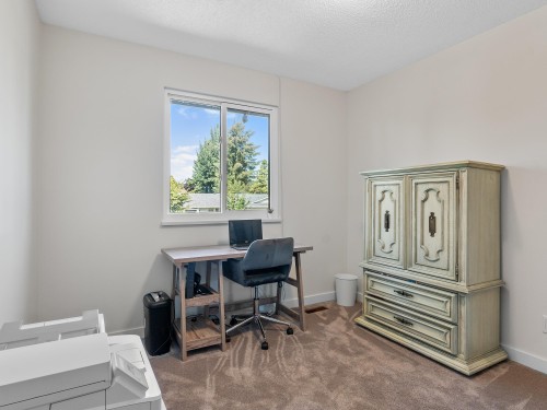 20360 Thorne Avenue, Maple Ridge, BC 