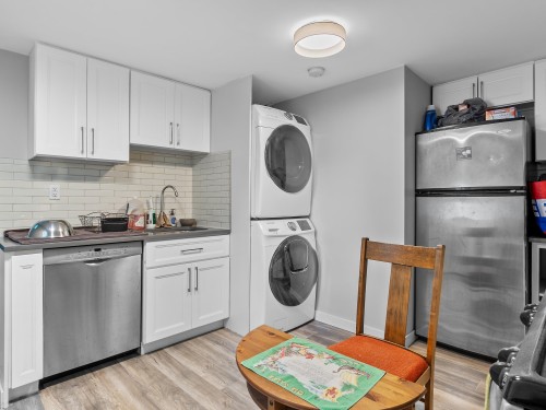 20360 Thorne Avenue, Maple Ridge, BC 
