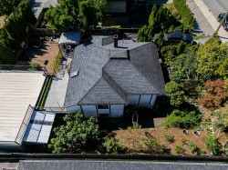 7342 Broadway Burnaby, BC V5A 1S2
