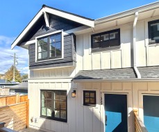 1-552 Kaslo Street  Vancouver, BC V5K 3Z2