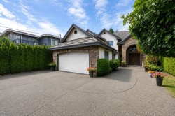 8971 Foster Road  Richmond, BC V6Y 1Z9