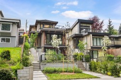 1126 Heywood Street  North Vancouver, BC V7L 1H4