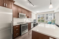 206-2288 Welcher Avenue  Port Coquitlam, BC V3C 1X4