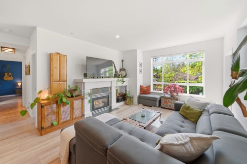 23-15 Forest Park Way  Port Moody, BC V3H 5G7