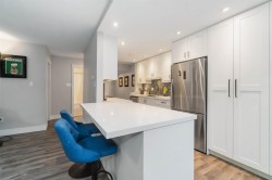 317-1345 15th Avenue W Vancouver, BC V6H 3R3