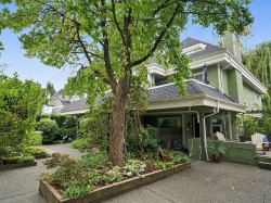 14-4157 Sophia Street  Vancouver, BC V5V 3V4
