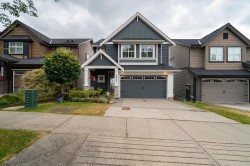 10495 248 Street Maple Ridge, BC V2W 0H8