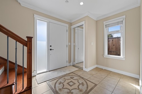 6167 Commercial Street, Vancouver, BC 