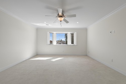 6167 Commercial Street, Vancouver, BC 