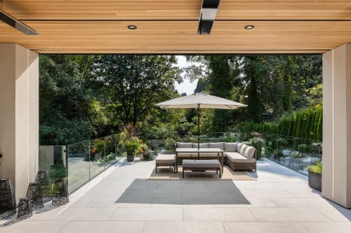 450 Macbeth Crescent, West Vancouver, BC 