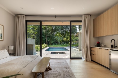 450 Macbeth Crescent, West Vancouver, BC 